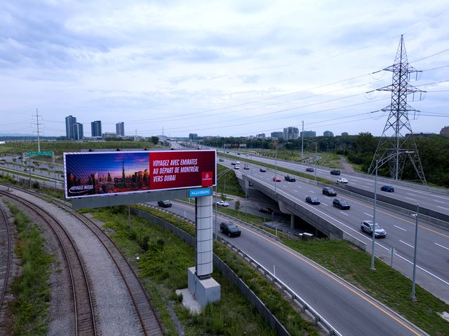 Щит 1056x288,  Aut 15 (Champlain Br) 258m AED Wellington CN F/N