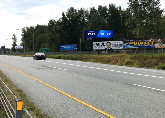 Щит 1408x384,  Highway 99 260m N/O Beach Rd WS F/N